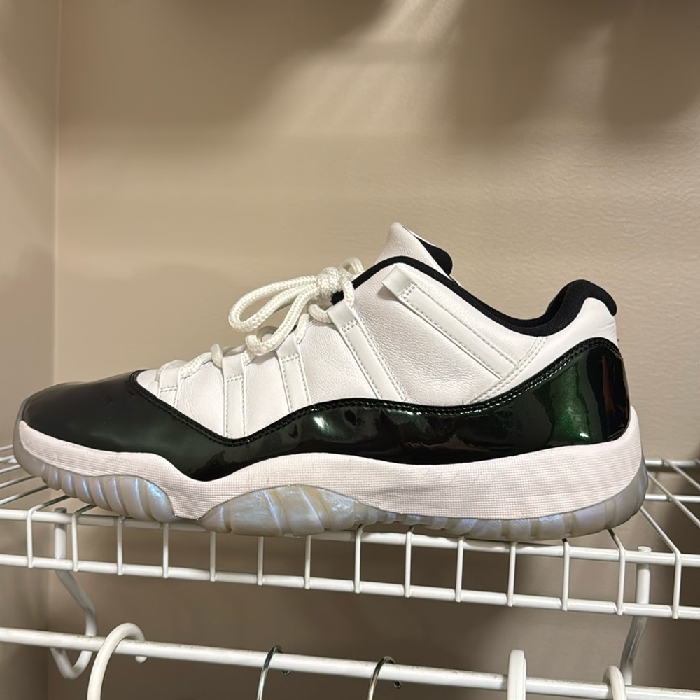 Jordan 11 Retro Low Iridescent Size 15